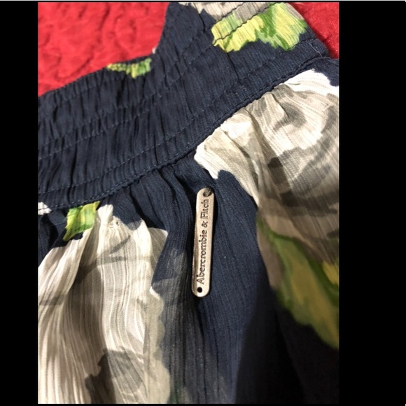 Skirt-Abercrombie and Fitch - Picture 2 of 4